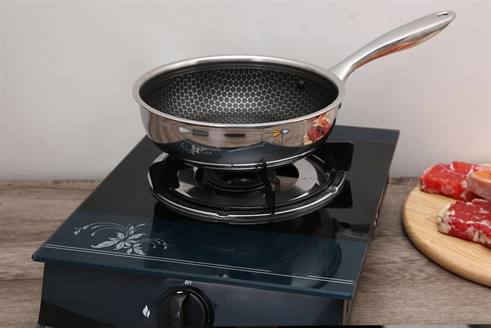 Chảo inox sâu chống dính tổ ong đáy từ 20 cm Fivestar Blackcube FPC20001