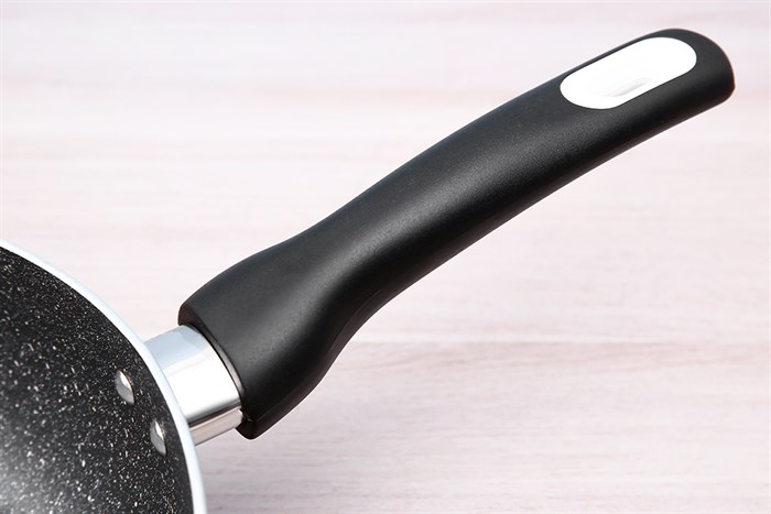 Chảo nhôm sâu chống dính vân đá đáy từ 28 cm Elmich EL2028MN Màu Vàng đồng