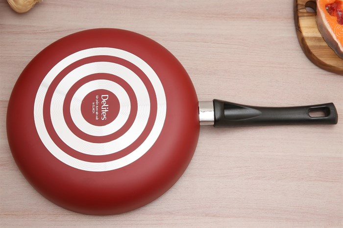 Chảo nhôm chống dính vân đá 26 cm Delites CE008-26 Màu Đỏ