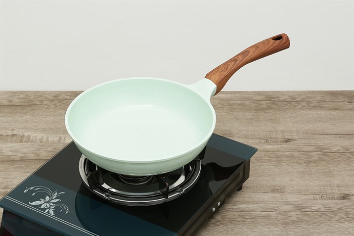 Chảo nhôm chống dính vân đá đáy từ 24 cm Green Cook GCP06-24IH Màu Xanh ngọc