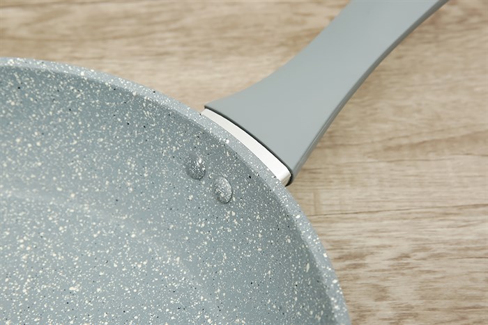Chảo nhôm chống dính vân đá đáy từ 30 cm Green Cook GCP02-30IH Màu Xám