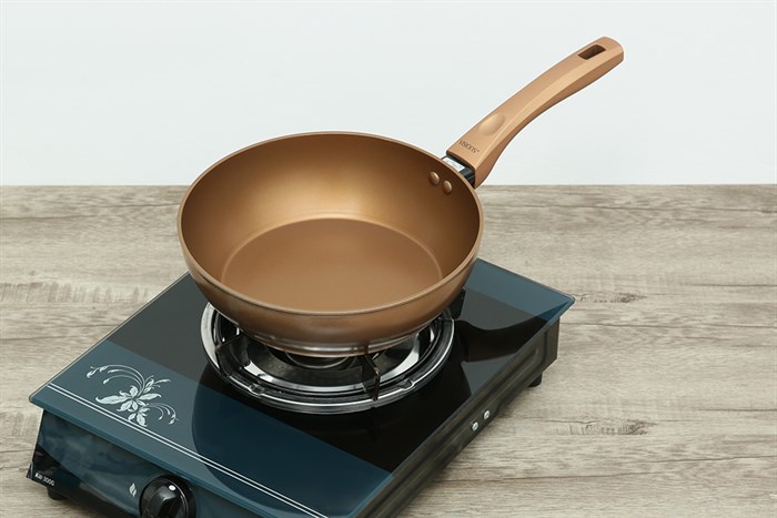 Chảo nhôm sâu chống dính đáy từ 24 cm Visions VS-WP24-AB/JP Màu Vàng đồng