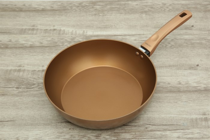Chảo nhôm sâu chống dính đáy từ 28 cm Visions VS-WP28-AB/JP Màu Vàng đồng