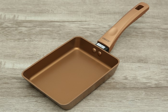 Chảo nhôm chống dính đáy từ 18 cm Visions VS-EP18-AB/JP Màu Vàng đồng