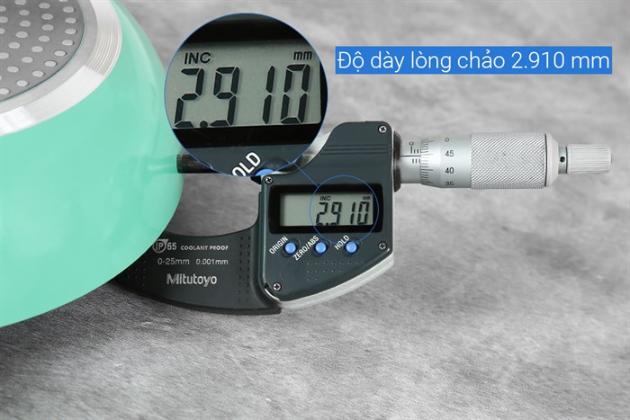 Chảo nhôm chống dính vân đá đáy từ 20 cm Elmich Coloseum EL-5746MN Màu Xanh