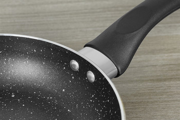 Chảo nhôm chống dính vân đá đáy từ 20 cm Sunhouse SH1120MR Màu Đỏ