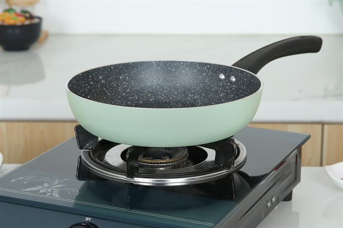 Chảo nhôm chống dính vân đá đáy từ 24 cm Elmich Colosseum Y1 EL-3719 Xanh mint Màu Xanh mint