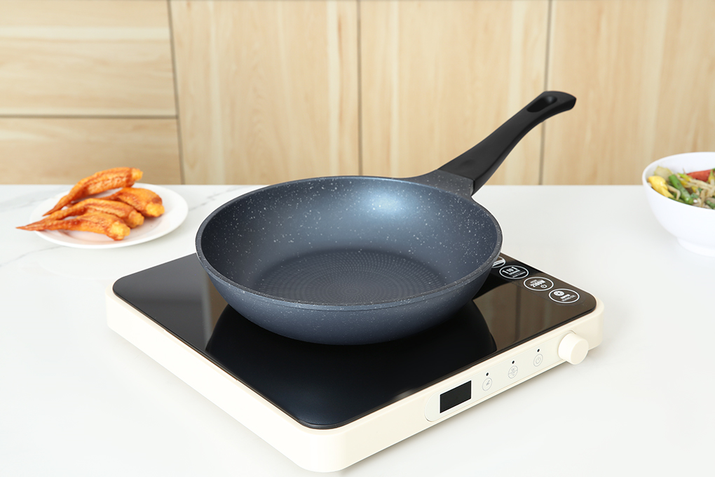 Chảo nhôm sâu chống dính vân đá đáy từ 24 cm Supor DuraRock H23102-J24 Màu Xanh