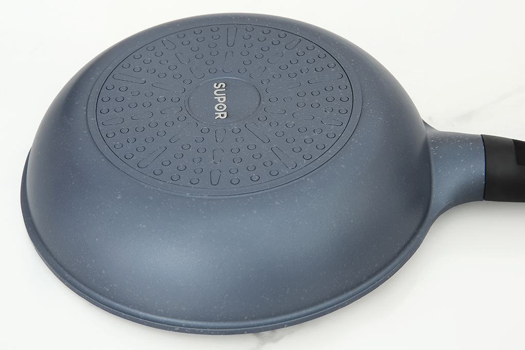 Chảo nhôm sâu chống dính vân đá đáy từ 24 cm Supor DuraRock H23102-J24 Màu Xanh