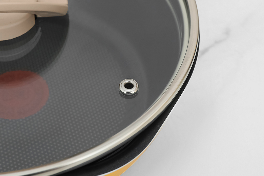 Chảo nhôm sâu chống dính đáy từ nắp kính 22 cm Tefal G1802524 Màu Vàng