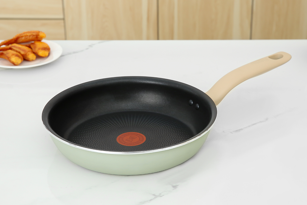 Chảo nhôm chống dính đáy từ 24 cm Tefal So Matcha G1790495 Màu Xanh