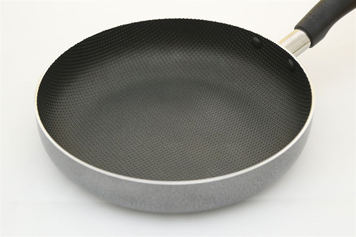 Chảo nhôm chống dính 24 cm Happycook NSF24CRL Màu Xám