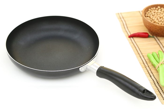 Chảo nhôm chống dính 24 cm Sunhouse HappyTime Màu Đen