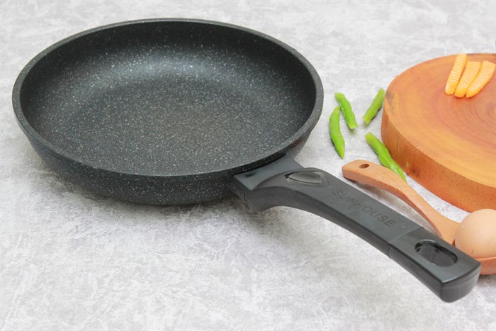 Chảo nhôm chống dính đá hoa cương 26 cm Sunhouse SBD26 Màu Đen