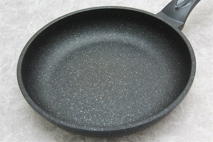 Chảo nhôm chống dính đá hoa cương 26 cm Sunhouse SBD26 Màu Đen