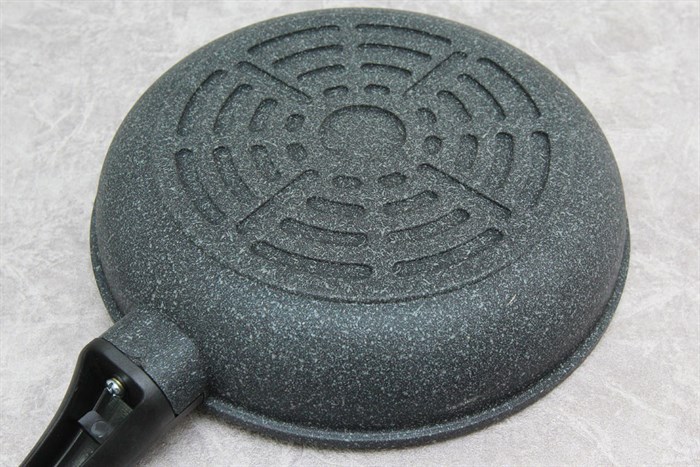 Chảo nhôm chống dính vân đá 28 cm Sunhouse SBD28 Màu Đen