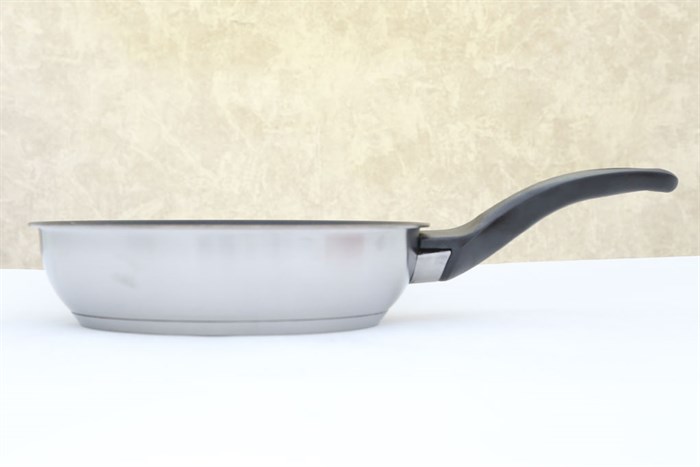 Chảo inox chống dính đáy từ 24 cm Fivestar CKD24-3DI Màu Đen - Xám