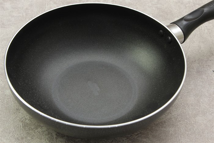 Chảo nhôm sâu chống dính 24 cm Sunhouse SHS24 Màu Đen