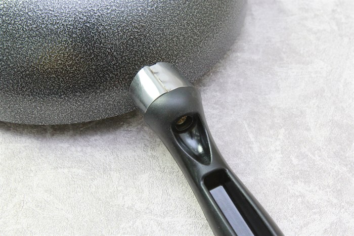 Chảo nhôm sâu chống dính 26 cm Sunhouse SHS26 Màu Đen