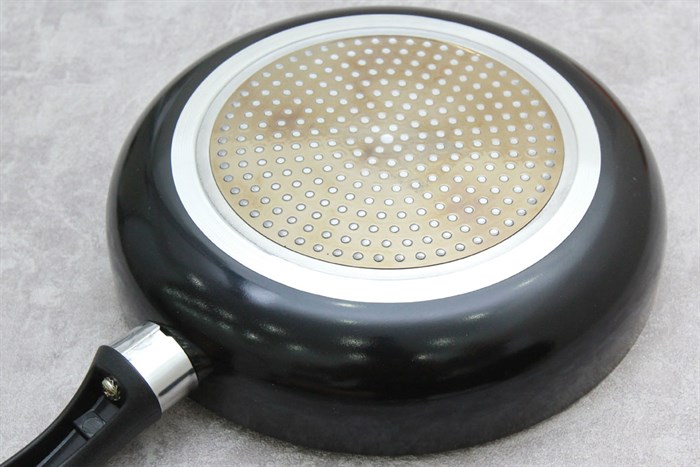 Chảo nhôm chống dính đáy từ 24 cm Sunhouse SHM24 Màu Đen