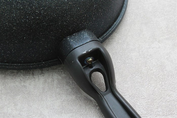 Chảo nhôm sâu chống dính 28 cm Sunhouse Calistar SBDS-28 Màu Đen