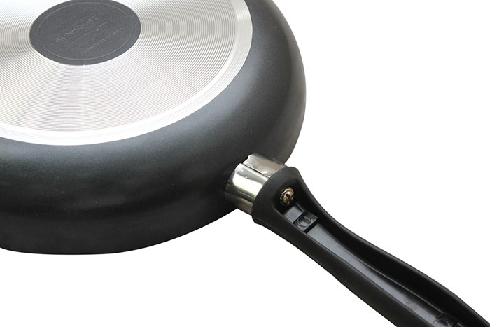 Chảo nhôm chống dính 24 cm Sunhouse CT24 Màu Đen