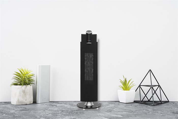Máy sưởi gốm Korihome EHK-356 Màu Đen