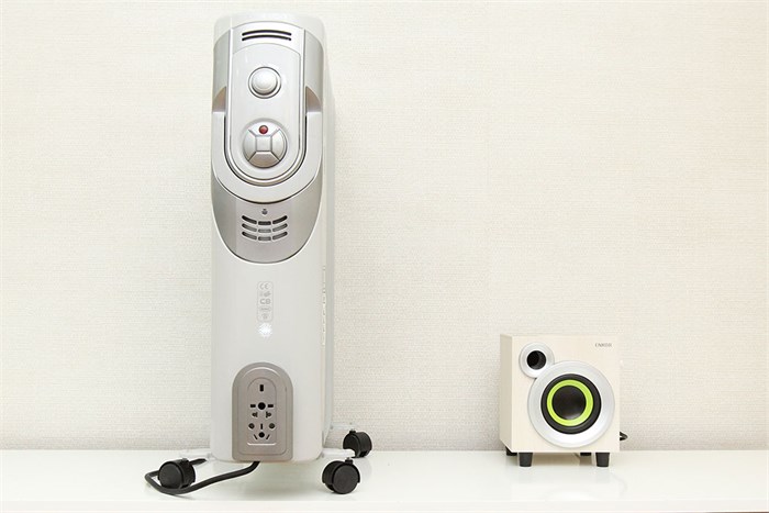 Quạt sưởi dầu Daewoo DWRD 811 Màu Xám