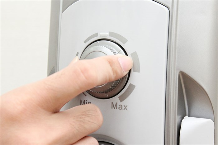 Quạt sưởi dầu Daewoo DWRD 811 Màu Xám