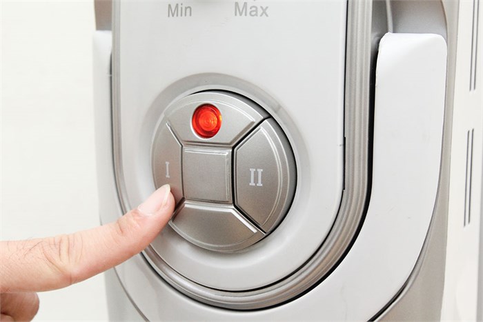 Quạt sưởi dầu Daewoo DWRD 811 Màu Xám