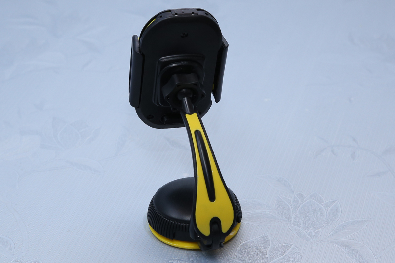 Sản phẩm cao 17 cm và có đường kính mặt đế là 6 cm