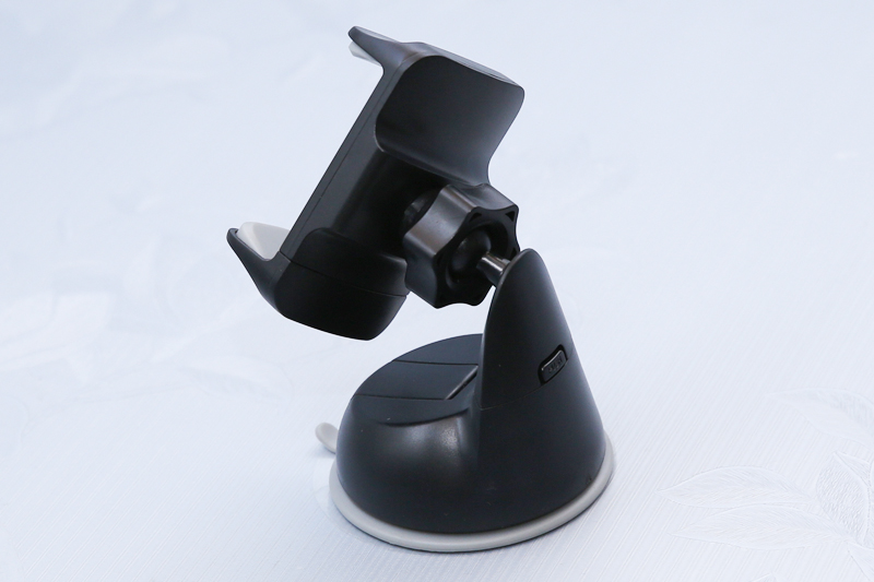 Sản phẩm cao 9 cm và có đường kính mặt đế là 6 cm