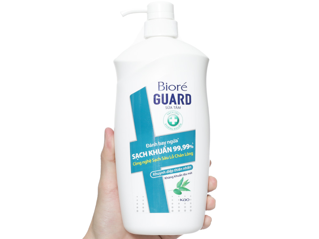 Sữa tắm sạch sâu kháng khuẩn Bioré Guard khuynh diệp 800g