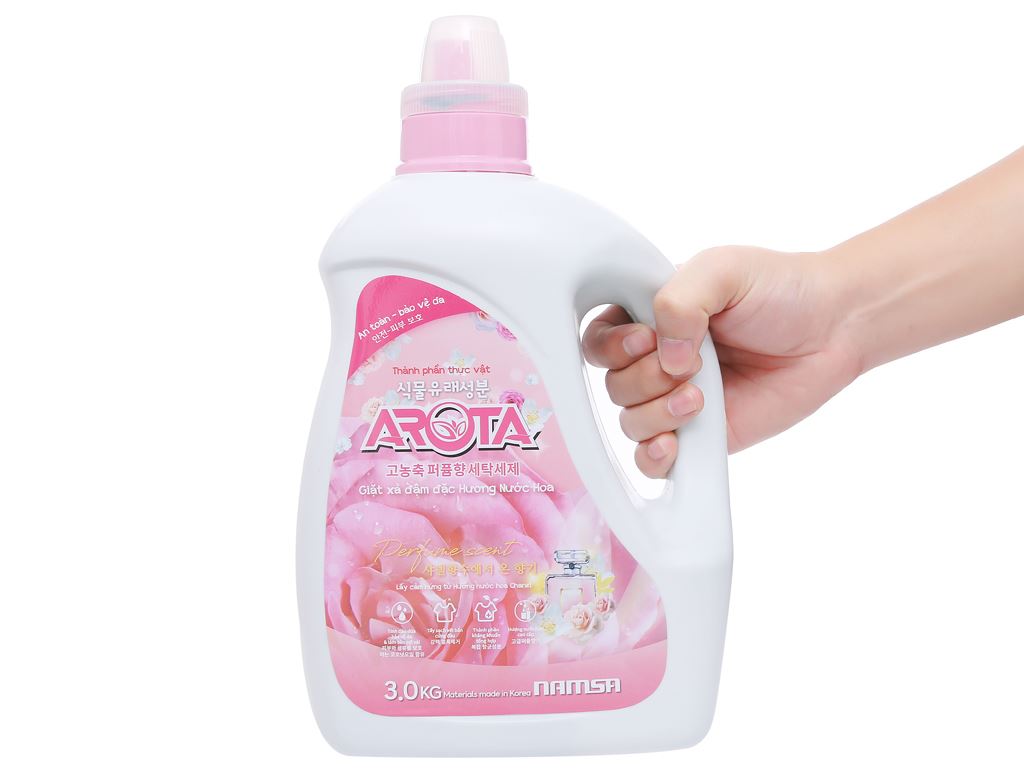 https://cdn.tgdd.vn/Products/Images/2464/212237/bhx/nuoc-giat-xa-arota-dam-dac-huong-nuoc-hoa-chai-3kg-201910100853348687.JPG