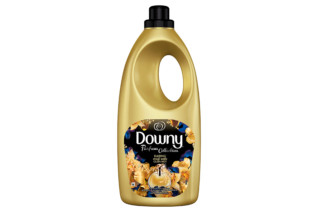 Nước xả Downy cuốn hút chai 1,8 lít