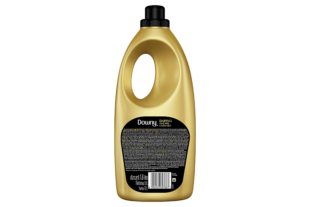 Nước xả Downy cuốn hút chai 1,8 lít