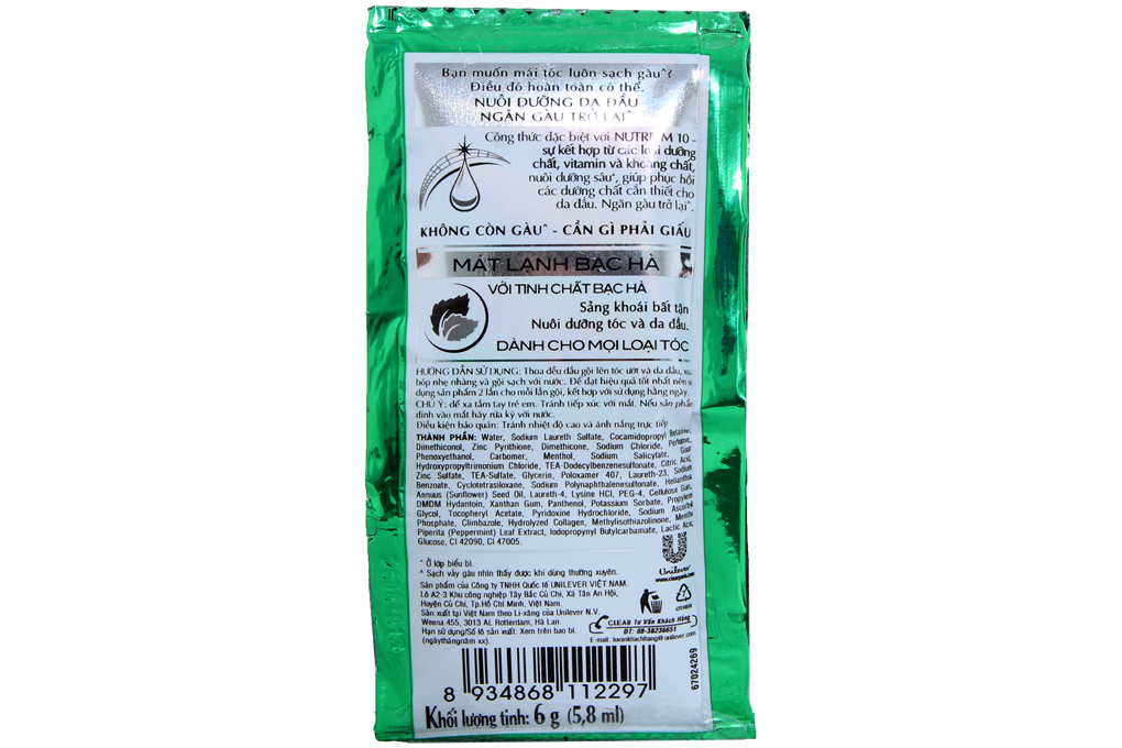 Dầu gội sạch gàu Clear mát lạnh Bạc Hà 6g (dây 12 gói) Dầu gội sạch gàu Clear mát lạnh Bạc Hà 6g (dây 12 gói)