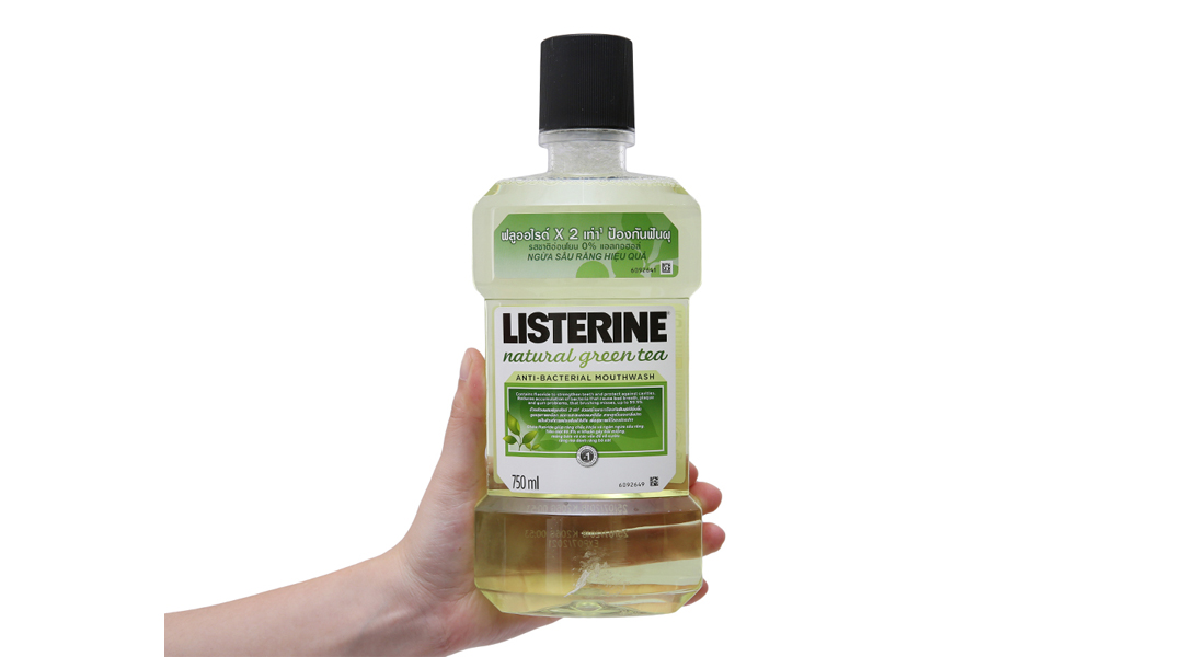 Nước súc miệng Listerine Natural Green Tea ngừa sâu răng