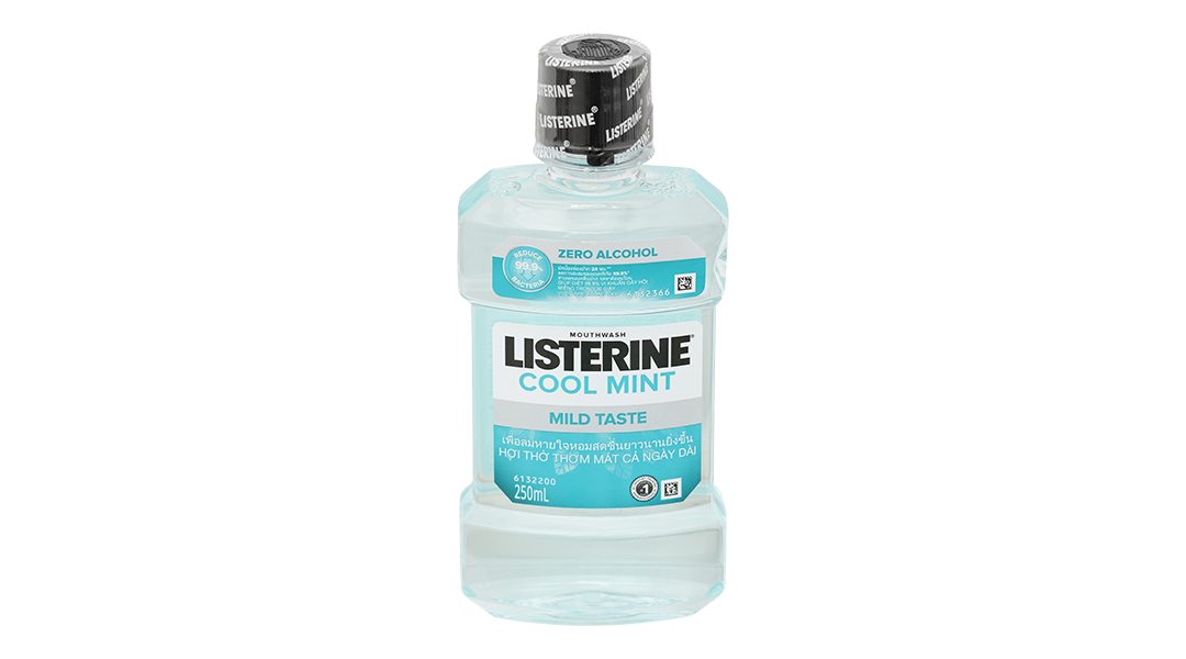 Nước súc miệng Listerine Cool Mint không cay ngừa mảng bám chai 250ml - 1