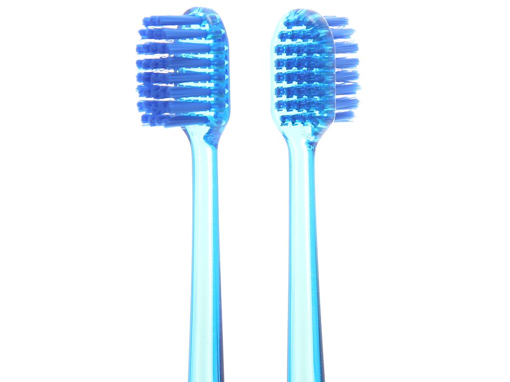 https://cdn.tgdd.vn/Products/Images/2491/199771/bhx/ban-chai-closeup-precision-clean-sieu-mem-manh-201902190854509045.JPG