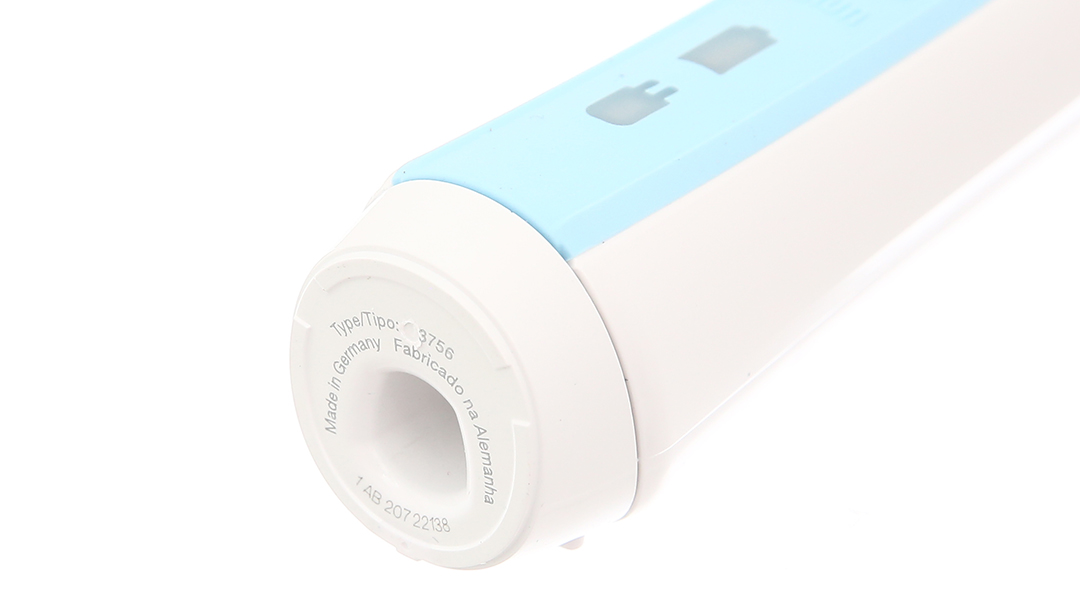 Bàn chải điện Oral-B Pro 500 CrossAction D16.513 giảm giá 50% - 08/2024 ...