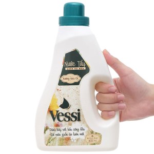 Nước tẩy quần áo màu Vessi hương hoa cỏ 800ml