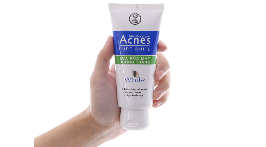Sữa rửa mặt Acnes Pure White dưỡng da trắng sáng, ngừa mụn