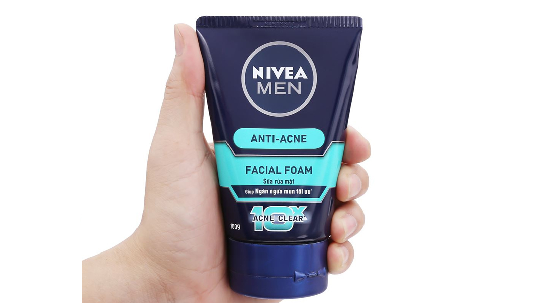 Sữa rửa mặt Nivea Men Facial Foam giúp ngăn ngừa mụn tối ưu
