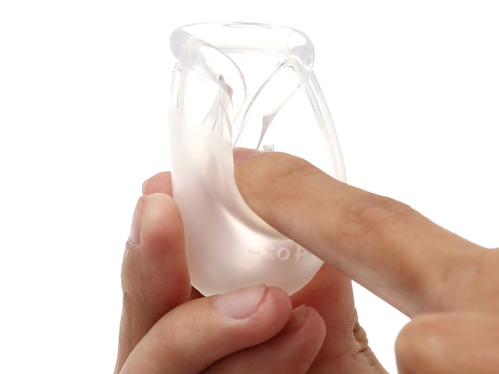 Cốc nguyệt san Beucup siêu mềm 16