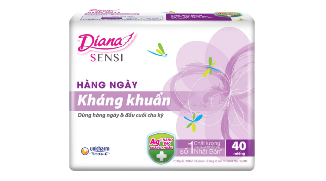 Băng vệ sinh hàng ngày Diana Sensi kháng khuẩn