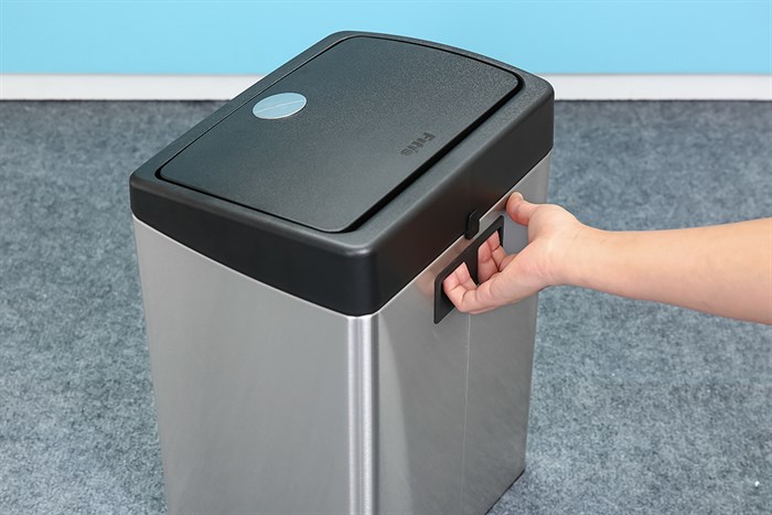 Thùng rác inox 15 lít Fitis STS1-901 Màu Bạc Inox