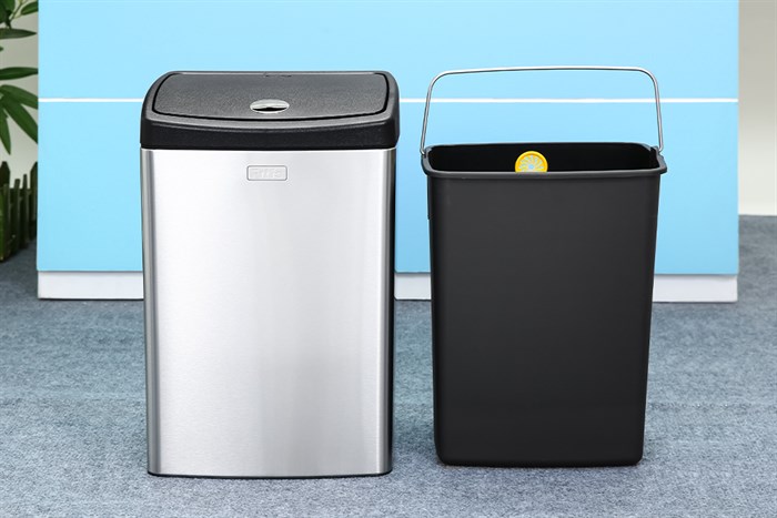 Thùng rác inox 15 lít Fitis STS1-901 Màu Bạc Inox