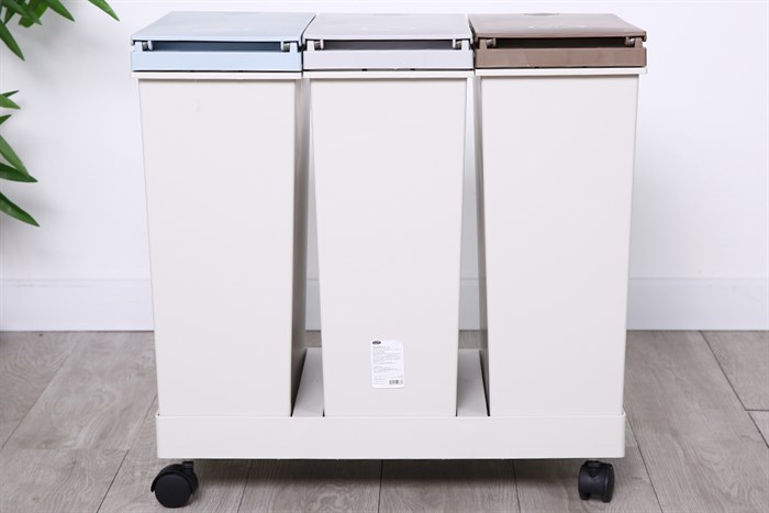 Thùng rác nhựa 60 lít 3 ngăn Hiro Inochi HIN.RAPL.003N Màu Xám nhạt