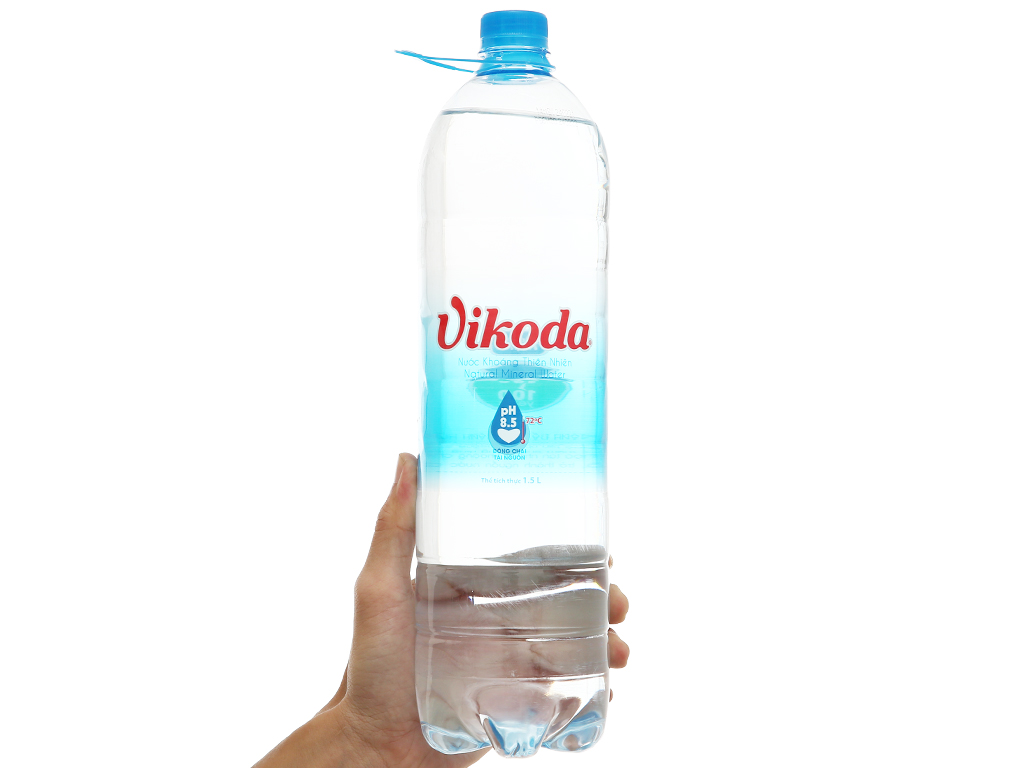 Thùng 12 chai nước khoáng Vikoda 1.5 lít 5
